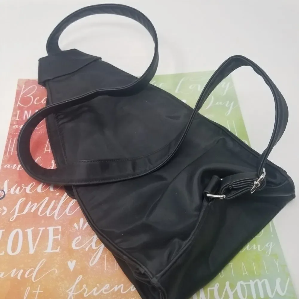 BLACK AMPLIFY SLING PACK - Picture 4 of 7